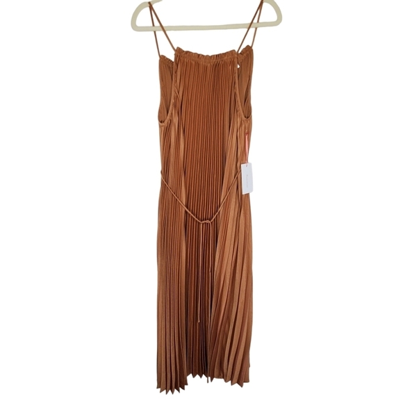 Rosevelvet Pleated Maxi Dress Size 1X NWT Halter-neckline Sleeveless Midi NEW - Picture 7 of 13